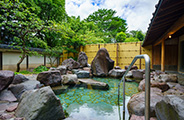 Garden view outdoor hot spring